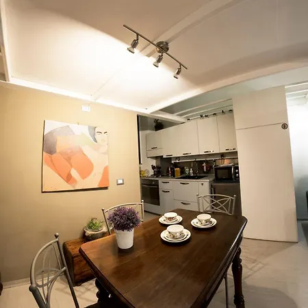 Rione Monti Casa דירה *