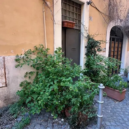 Rione Monti Casa * רומא